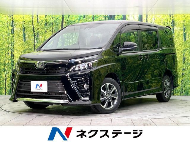 TOYOTA / VOXY 4WD