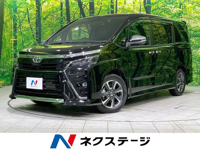TOYOTA / VOXY