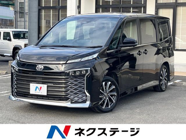 TOYOTA / VOXY