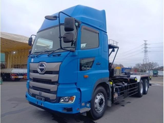 HINO / PROFIA