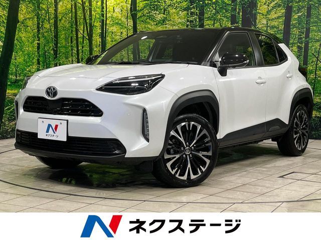 TOYOTA / YARIS CROSS HYBRID