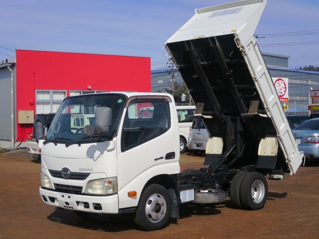 HINO / DUTRO