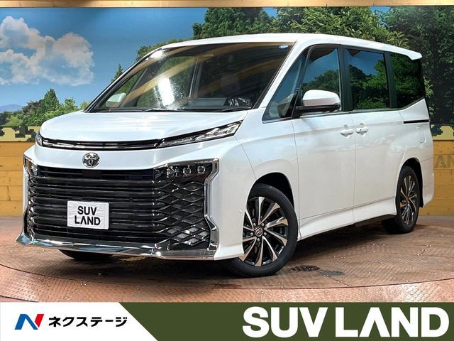 TOYOTA / VOXY HYBRID