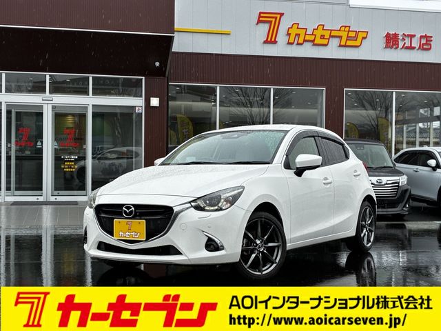 MAZDA / DEMIO 4WD