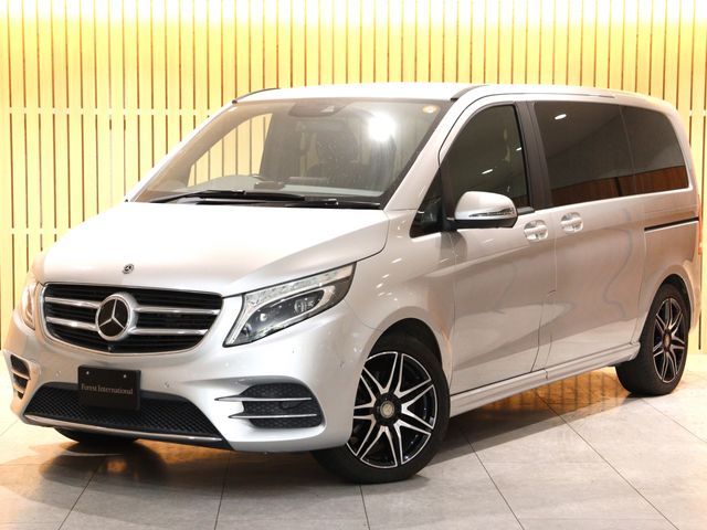 MERCEDES BENZ / MERCEDES BENZ V class