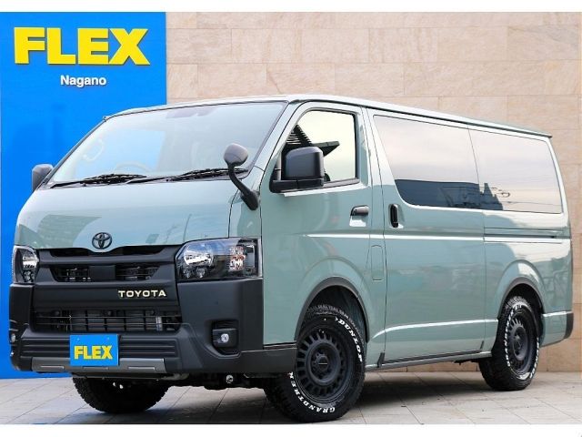 TOYOTA / HIACE van 4WD