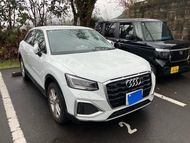 AUDI / AUDI Q2