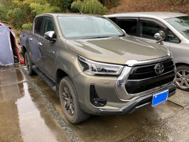 TOYOTA / ハイラックストラック４Ｄ