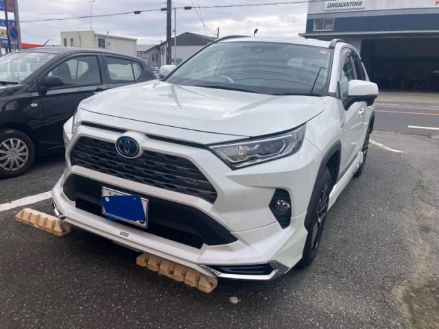 TOYOTA / RAV4 HYBRID 4WD