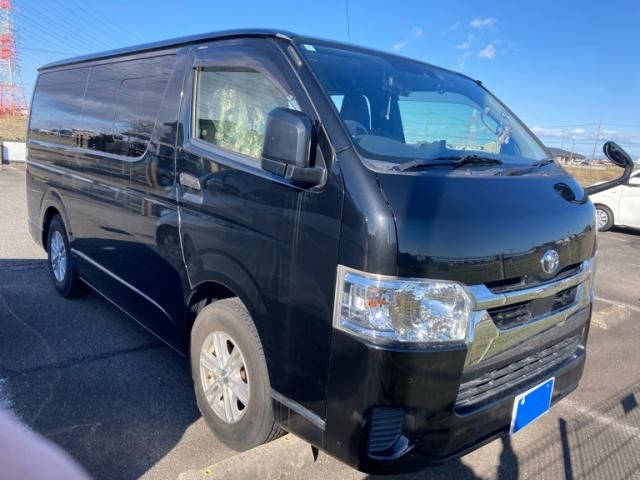 TOYOTA / HIACE van 2WD