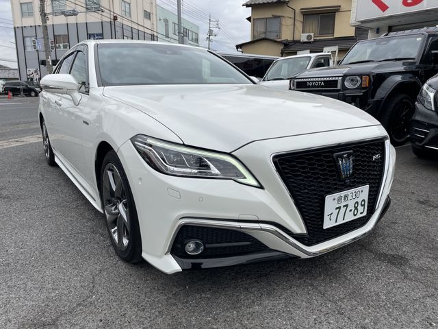 TOYOTA / CROWN sedan hybrid