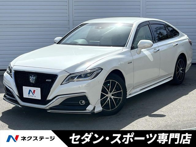 TOYOTA / CROWN sedan hybrid 4WD