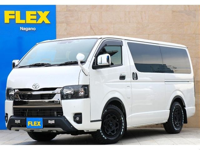 TOYOTA / HIACE van 4WD