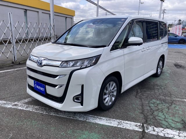 TOYOTA / NOAH HYBRID