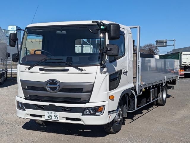 Japanese used car Ref# 1530665 HINO / RANGER