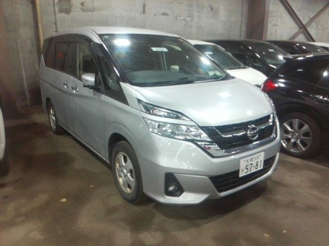 Japanese used car Ref# 1530722 NISSAN / SERENA  S-HYBRID 4WD