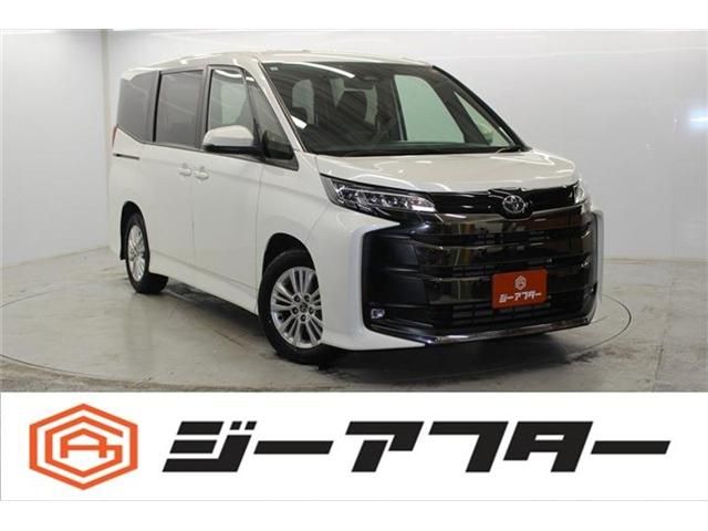 TOYOTA / NOAH