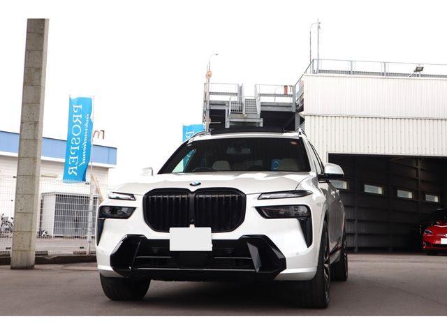 BMW / BMW X7