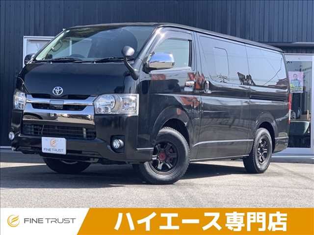 TOYOTA / REGIUSACE van 2WD