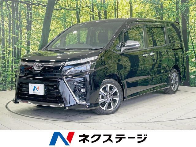 TOYOTA / VOXY