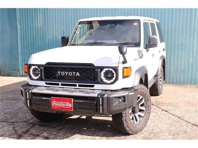 TOYOTA / LANDCRUISER 70