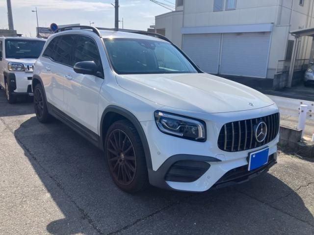 MERCEDES BENZ / MERCEDES BENZ GLB
