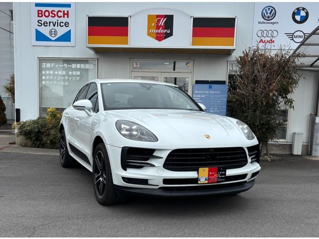 Japanese used car Ref# 1531302 PORSCHE / PORSCHE Macan