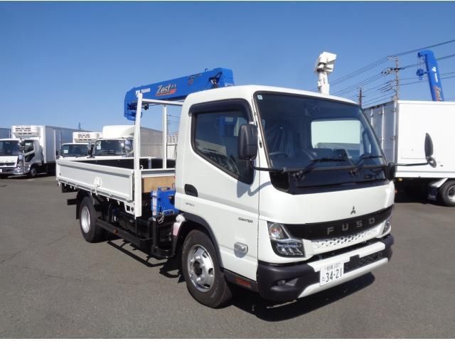 Japanese used car Ref# 1531403 MITSUBISHI / CANTER