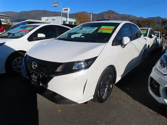Japanese used car Ref# 1531612 NISSAN / NOTE 4WD