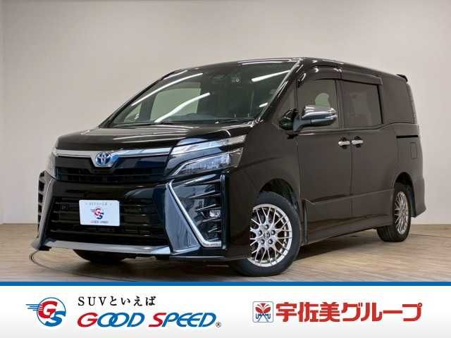TOYOTA / VOXY HYBRID