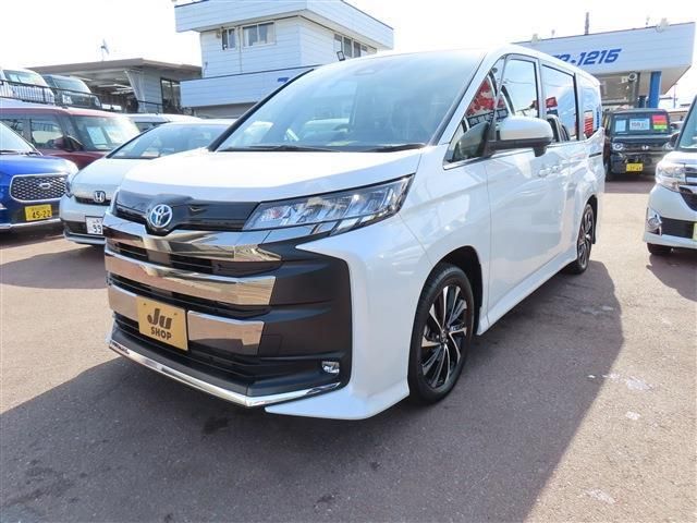TOYOTA / NOAH HYBRID