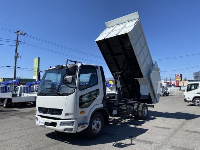 Japanese used car Ref# 1532477 MITSUBISHI FUSOU / FIGHTER