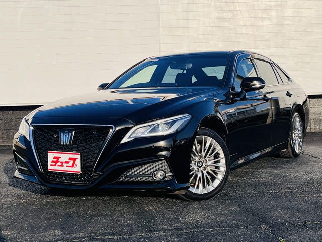 TOYOTA / CROWN sedan hybrid