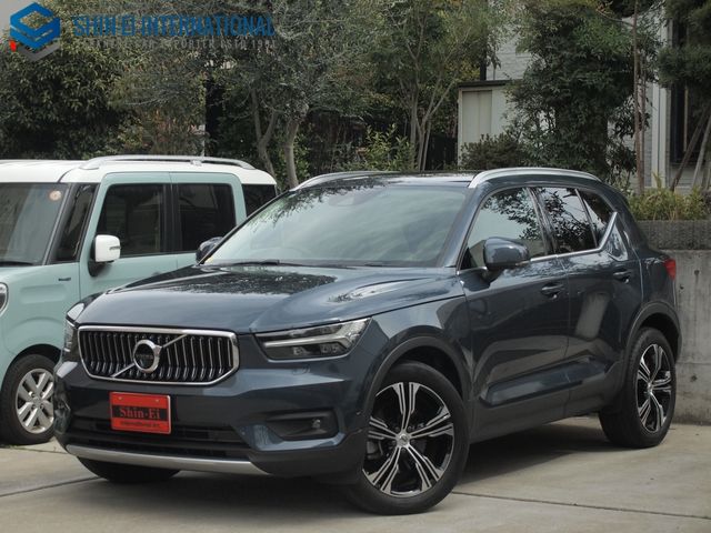 VOLVO / VOLVO XC40