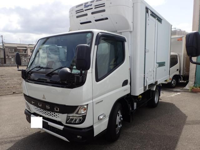 Japanese used car Ref# 1532982 MITSUBISHI / CANTER