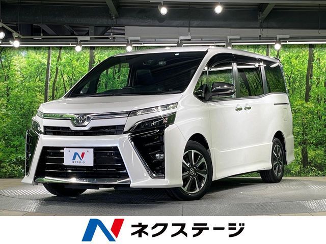 TOYOTA / VOXY