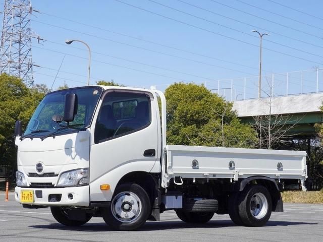HINO / DUTRO