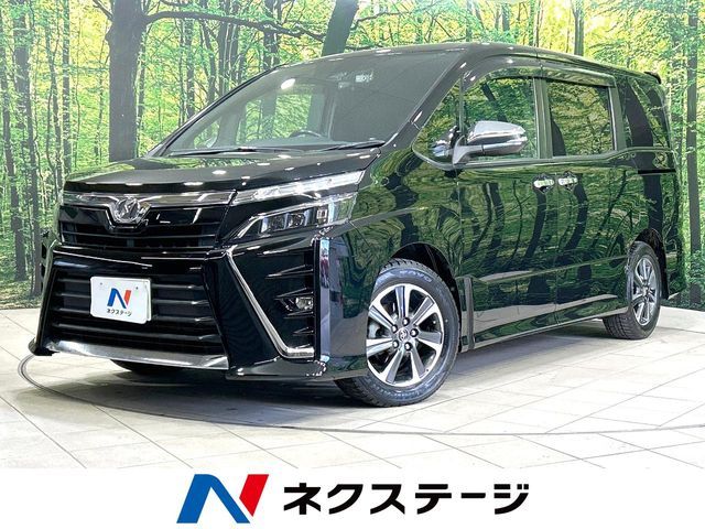 TOYOTA / VOXY