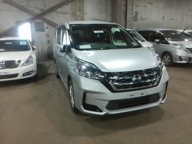 NISSAN / SERENA  S-HYBRID 4WD