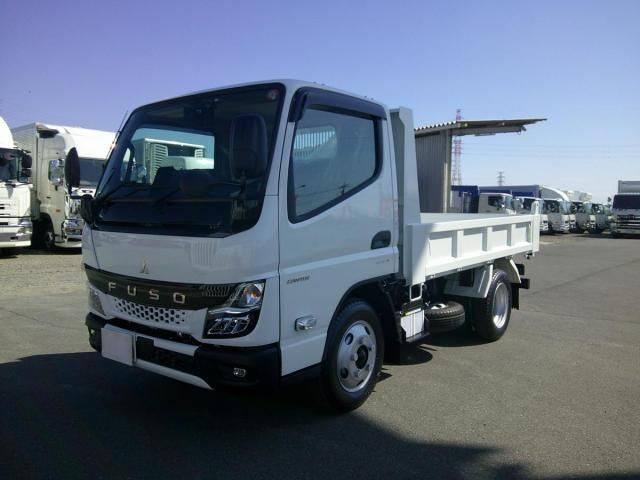 Japanese used car Ref# 1534882 MITSUBISHI / CANTER