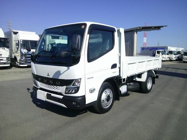 Japanese used car Ref# 1534935 MITSUBISHI / CANTER