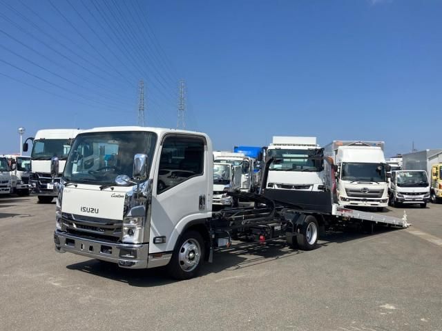 ISUZU / ELF