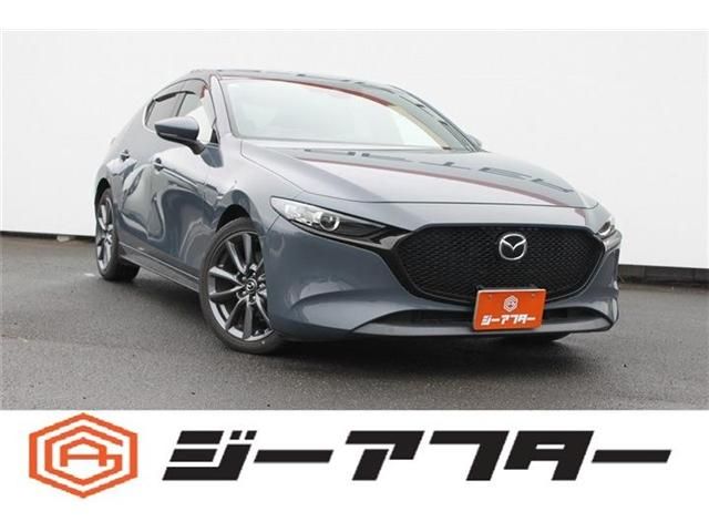 Japanese used car Ref# 1535162 MAZDA / MAZDA3 FASTBACK