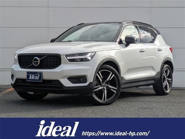 VOLVO / VOLVO XC40