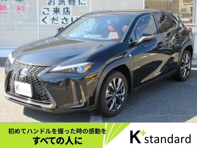 TOYOTA / LEXUS UX200