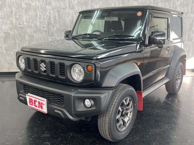 SUZUKI / JIMNY SIERRA