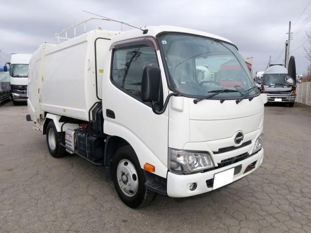 HINO / DUTRO