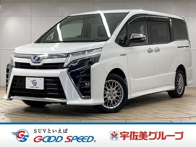TOYOTA / VOXY HYBRID