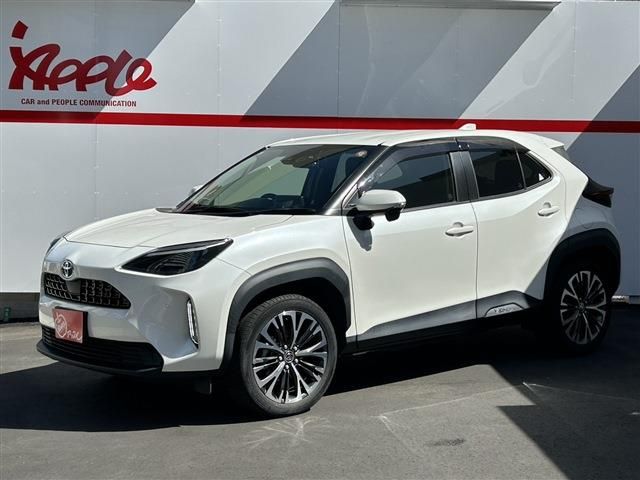 TOYOTA / YARIS CROSS HYBRID