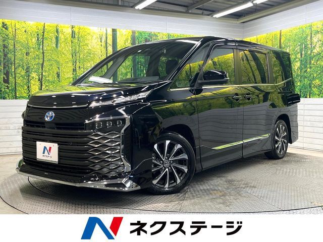 TOYOTA / VOXY HYBRID